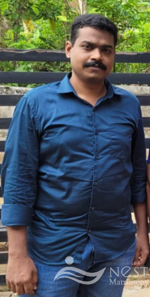 MANU MUKUNDAN
